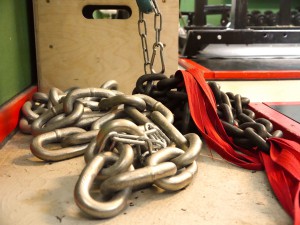 chains 1